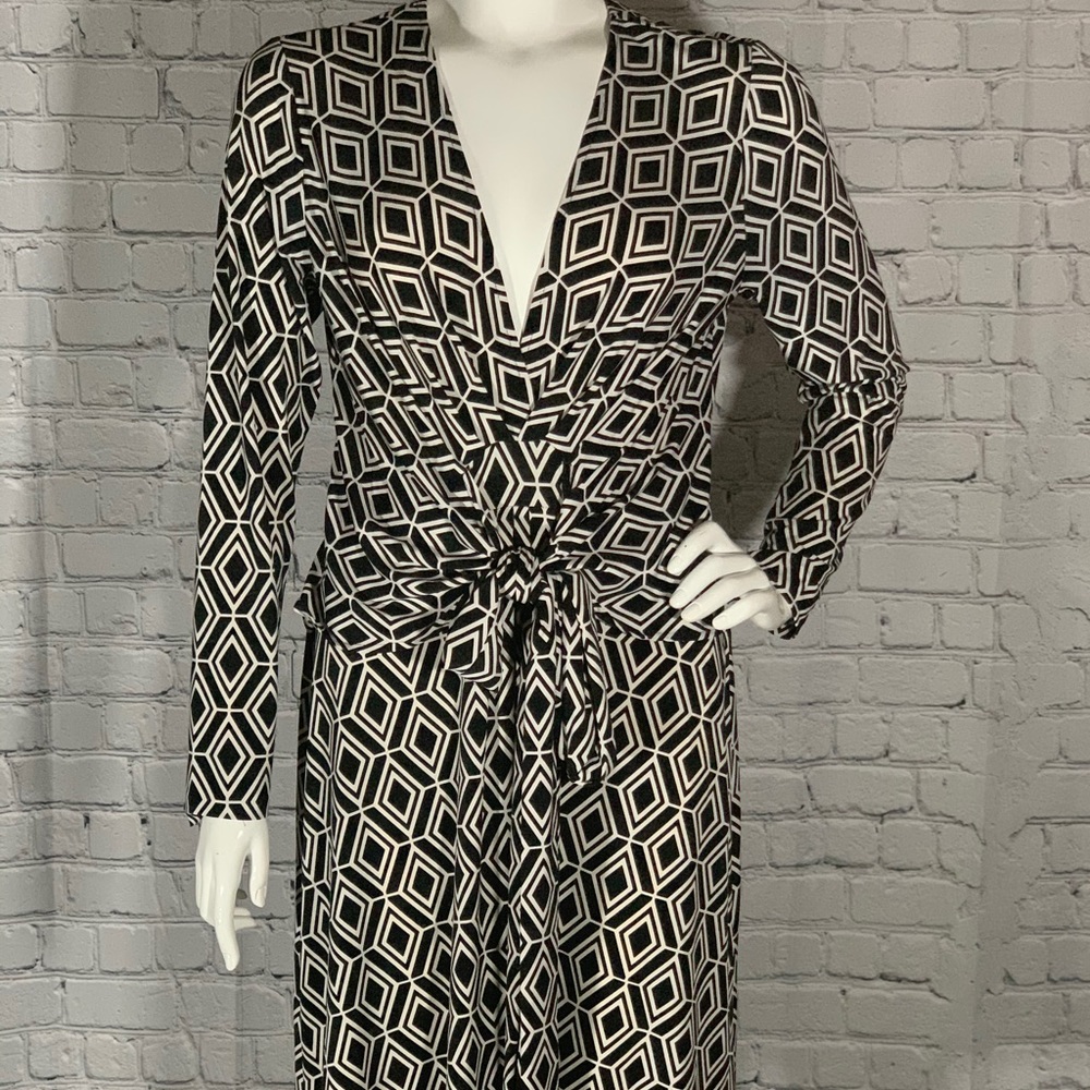 Cache tie-front dress